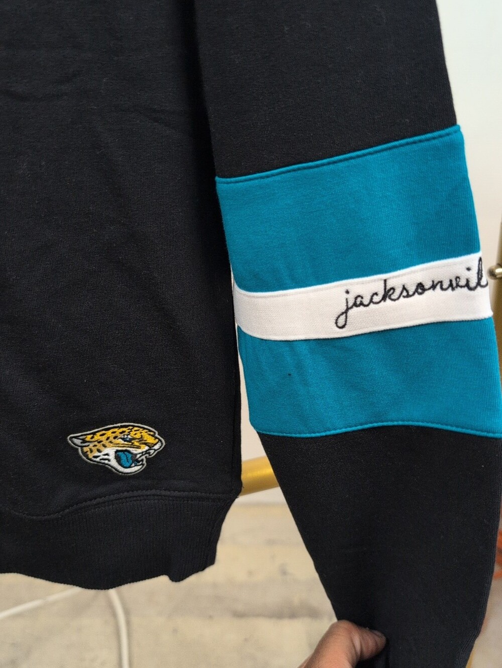 Womens Teal and Black Jacksonville Jaguars Quarter-Zip Pullover Sweater Sz Small - Picture 2 of 6